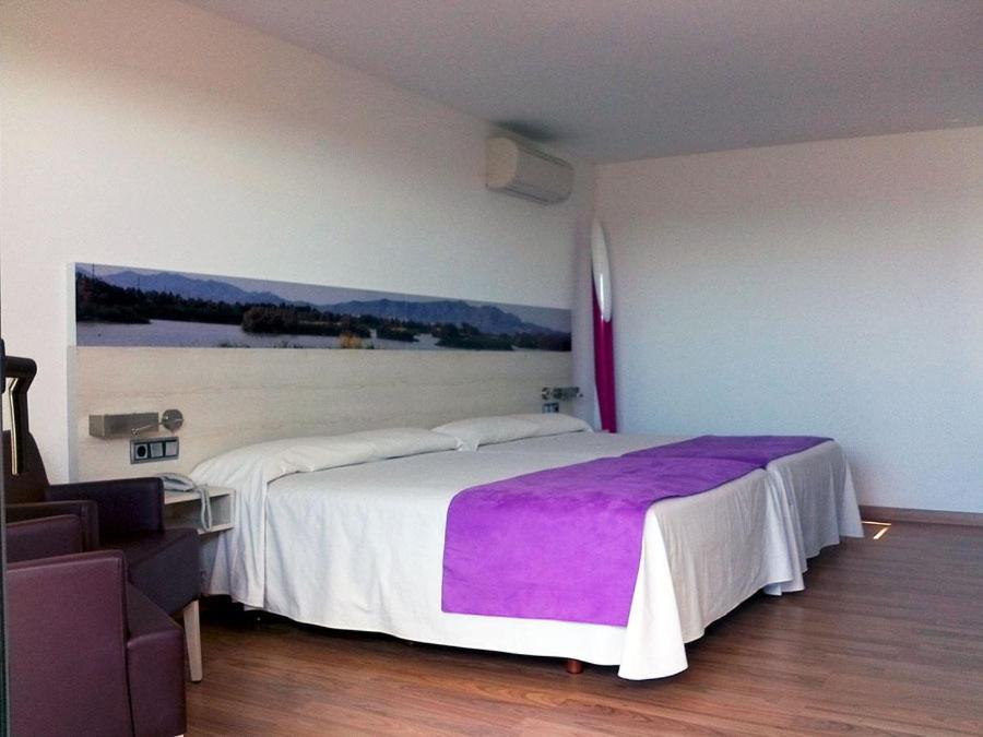 Hotel Canet Castello  D'Empuries Exteriör bild