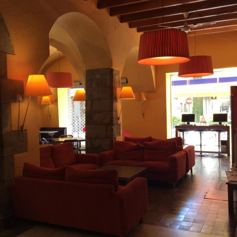 Hotel Canet Castello  D'Empuries Exteriör bild